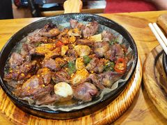 -老东镇啤酒屋海鲜加工·蒸汽海鲜·海鲜烧烤(台东店)