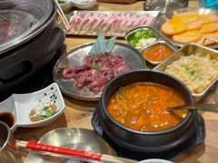 -青瓦餐厅·生鱼片·韩园烤肉(西塔店)