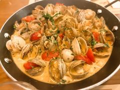 -Mark&Mars Restaurant