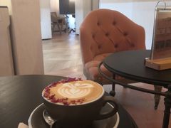 -Me Coffee下午茶艺术空间