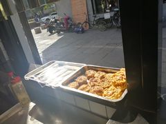 门面-三味臭豆腐(鲁迅故里店)