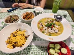 -渔语鱼新川菜Bistro(万象天地店)