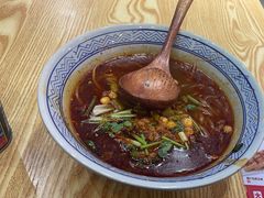 -魔都三兄弟酸辣粉·蘸卤炸串(虹桥万科店)