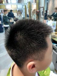-MONE美发沙龙