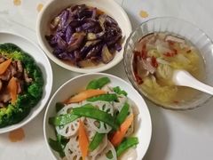 -悦芽照护月嫂+育儿嫂(杭州店)