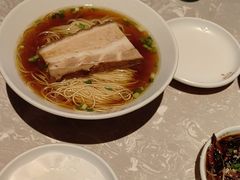 -松鹤面馆·古法焖肉面(观前店)