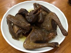 卤水乳鸽-煲煲掂风味煲仔饭餐厅(西区店)