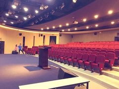 -木槿校园影城(闵行交大菁菁堂店)