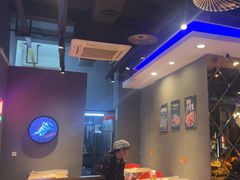 -老街烧烤大排档·地道湖北菜·龙虾馆(汉口火车站店)