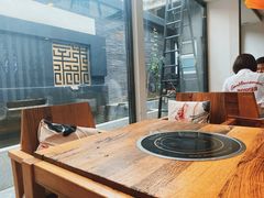 -毛辣果·贵州红酸汤牛肉火锅(西单店)