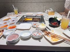 -海底捞火锅鲜切牛肉主题店(长寿路店)