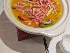 -鑫巴蜀小镇 · 水煮鱼专研店(玉桥店)