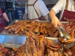 -老鼎万春卤菜(五代传承创始老店)