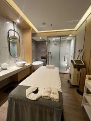 -香港倾城国际·美容美体中心