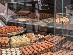 -Laderach 莱德拉(上海环贸iapm店)