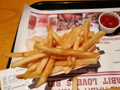 -The Habit Burger Grill 哈比特汉堡(复兴soho店)