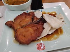 -苏沪老鸿兴城市饭堂(肇嘉浜路店)