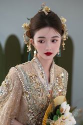 -艾米丽婚纱礼服