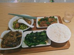 -老乡鸡(东方广场店)