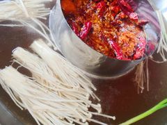 -谭鸭血老火锅(漳州路店)