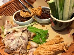 -闫府私房菜·百年鲁菜(恒隆店)