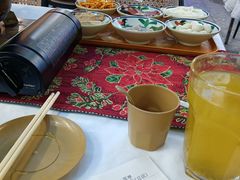 -刘姐啤酒鱼民族演艺餐厅(西街总店)