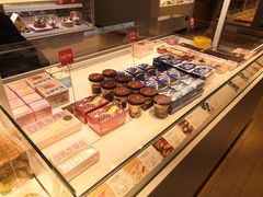 -好利来(靖江路店)