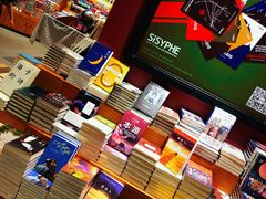 -西西弗书店&矢量咖啡(凯德晶萃广场店)