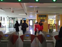 -阳澄湖中路(地铁站)