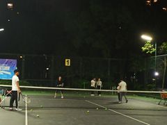 -快网网球俱乐部(徐汇爱建园店)