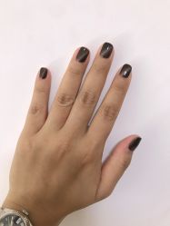-花岐款式专研健康美甲沙龙
