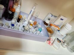 -瑶芳·痘院士专业祛痘·皮肤管理