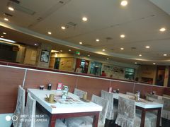大堂-小六汤包砂煲菜(文景路店)