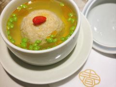 手剥咸蛋黄狮子头-永春园·扬州早茶·淮扬菜(漫乐城店)