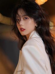 -HG美发设计沙龙