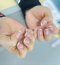 -芊冉•美甲美睫纹绣