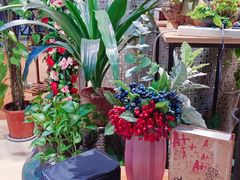 -舌尖上的食缘花园主题餐厅