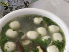 -丹水桥地锅鱼·翘嘴鲌·地方特色全鱼宴(丹江口大坝店)