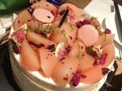 -小苍兰风铃草·礼物蛋糕(沈阳店)