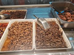 -鑫记婆婆兔·成都特产·兔头手撕兔(太古里店)