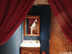 -八月美食小馆(银泰城总店)