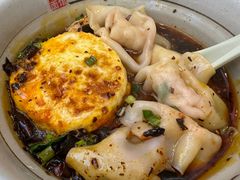 -呼啦面馆·头牌豌杂面(建新东路店)