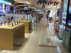 -留夫鸭(巴黎春天宝山店)