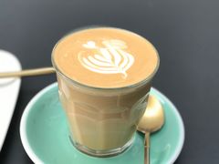 -UNI UNI(环亚凯瑟琳店)