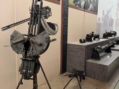 -轻武器博物馆