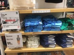 -优衣库(上海虹口龙之梦店)