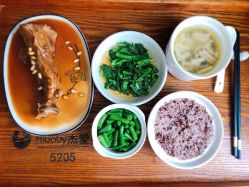 -杰爱月子护理中心