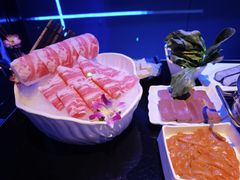 -唯爱KTV聚会餐厅(仙林东城汇店)