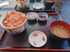 三文鱼海鲜饭-海鮮市場長崎港(出島ワーフ店)