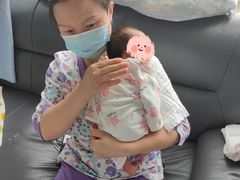 -秋歌护理·月嫂·育儿嫂(浦东医院店)